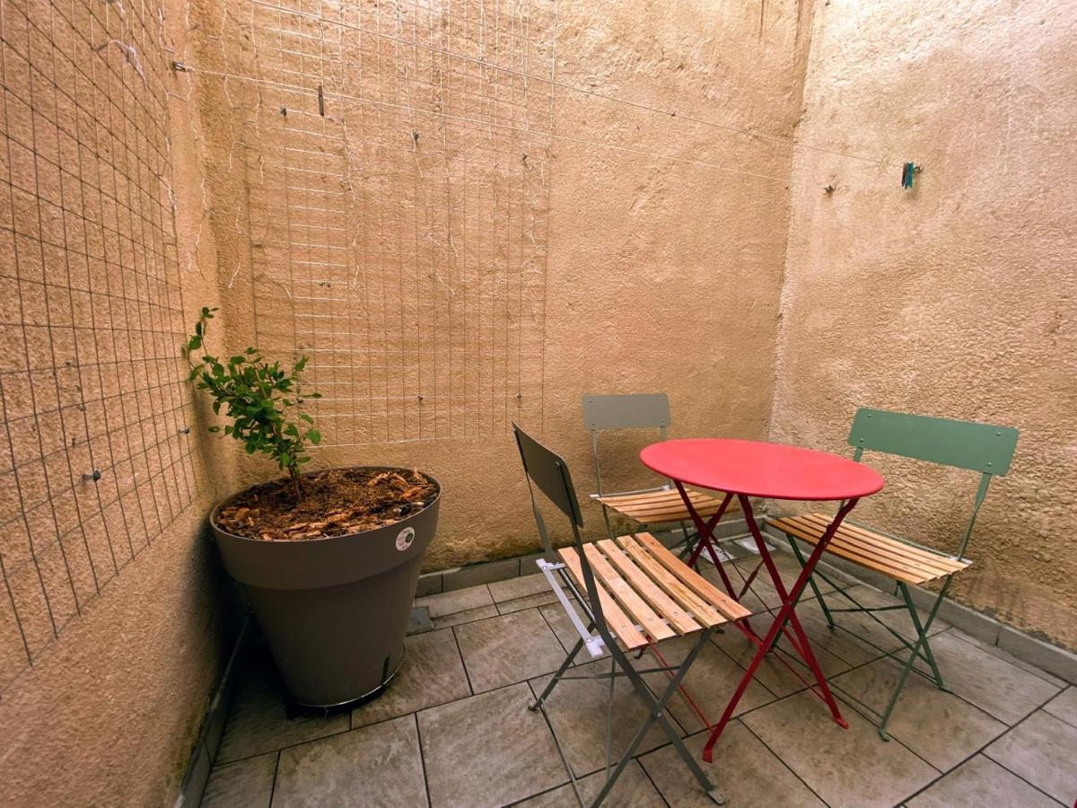 Appartement 4 Pers Plein Centre Ville, Wifi, Balcon Laragne-Monteglin Bagian luar foto